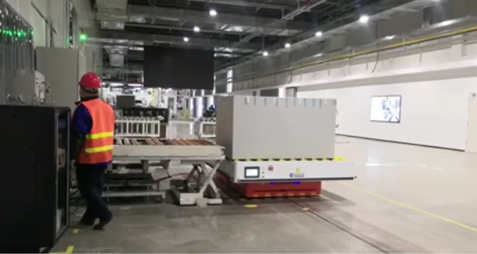 15噸重載AGV搬運小車應用圖 15噸重載AGV搬運小車應用圖